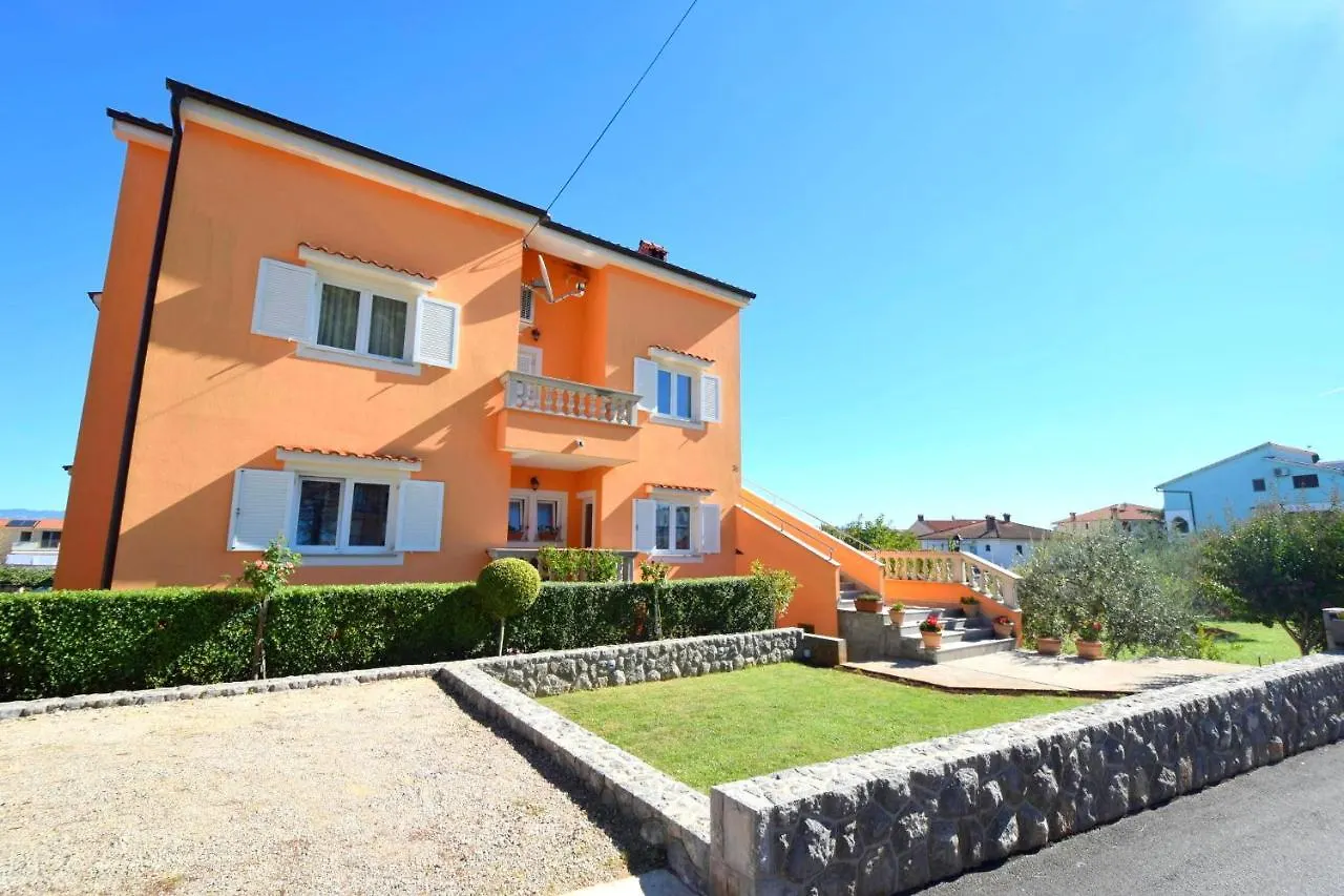 Apartments Mladenka Malinska Kroatien